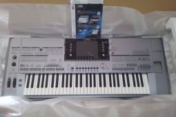 Prodám Nová Yamaha Genos XXL Set, Ketron SD90/SD60, Korg Pa4X