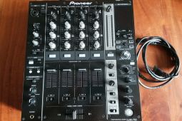 Pioneer DJM 750 K